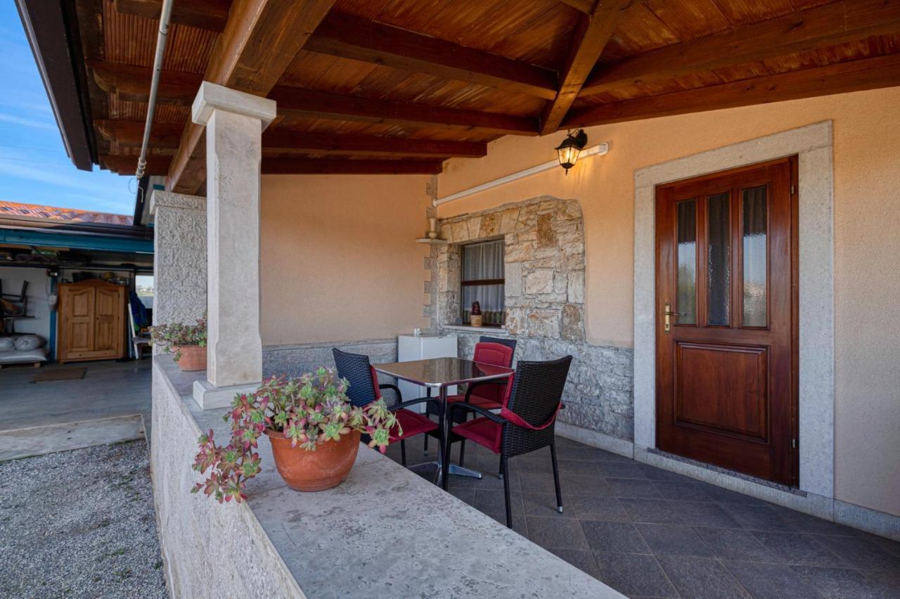 Appartement Palmira à Poreč Extérieur photo