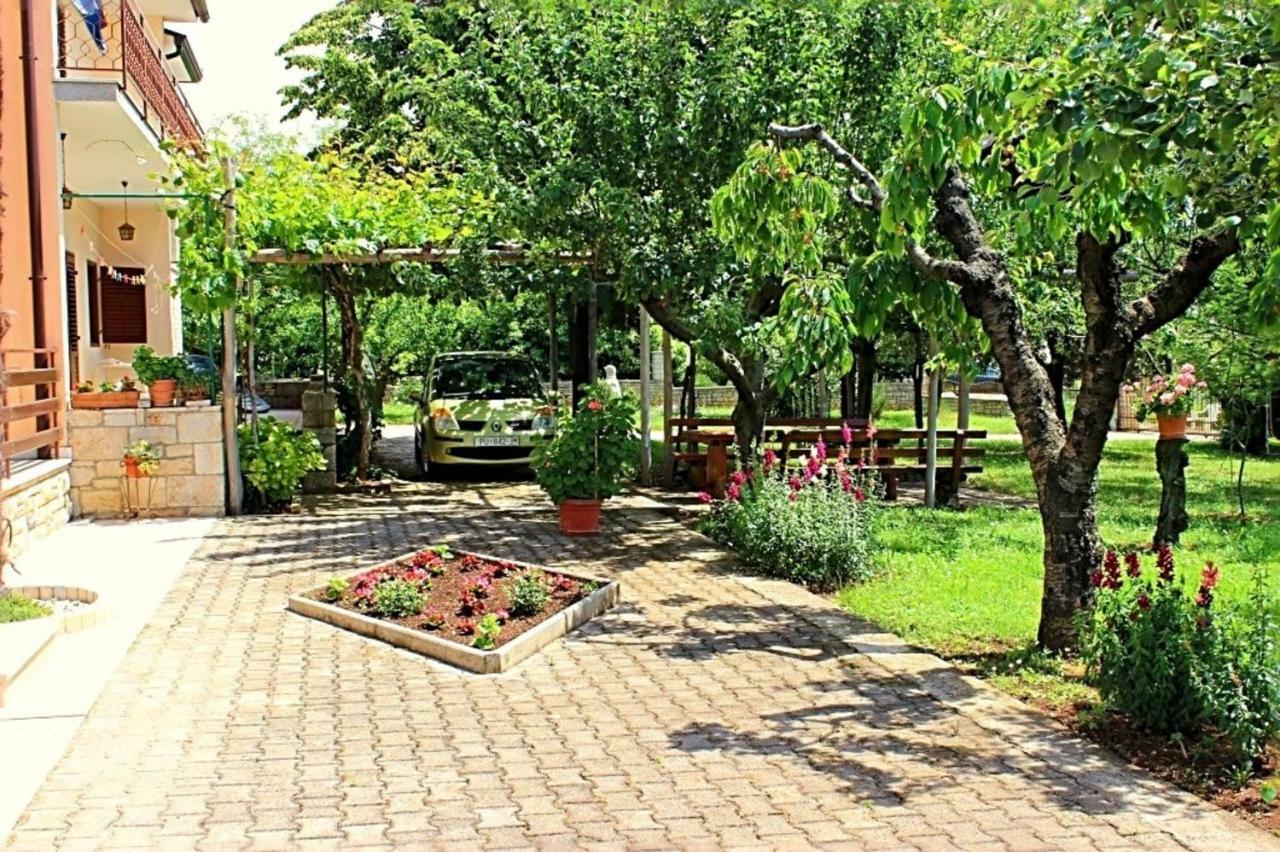 Appartement Palmira à Poreč Extérieur photo
